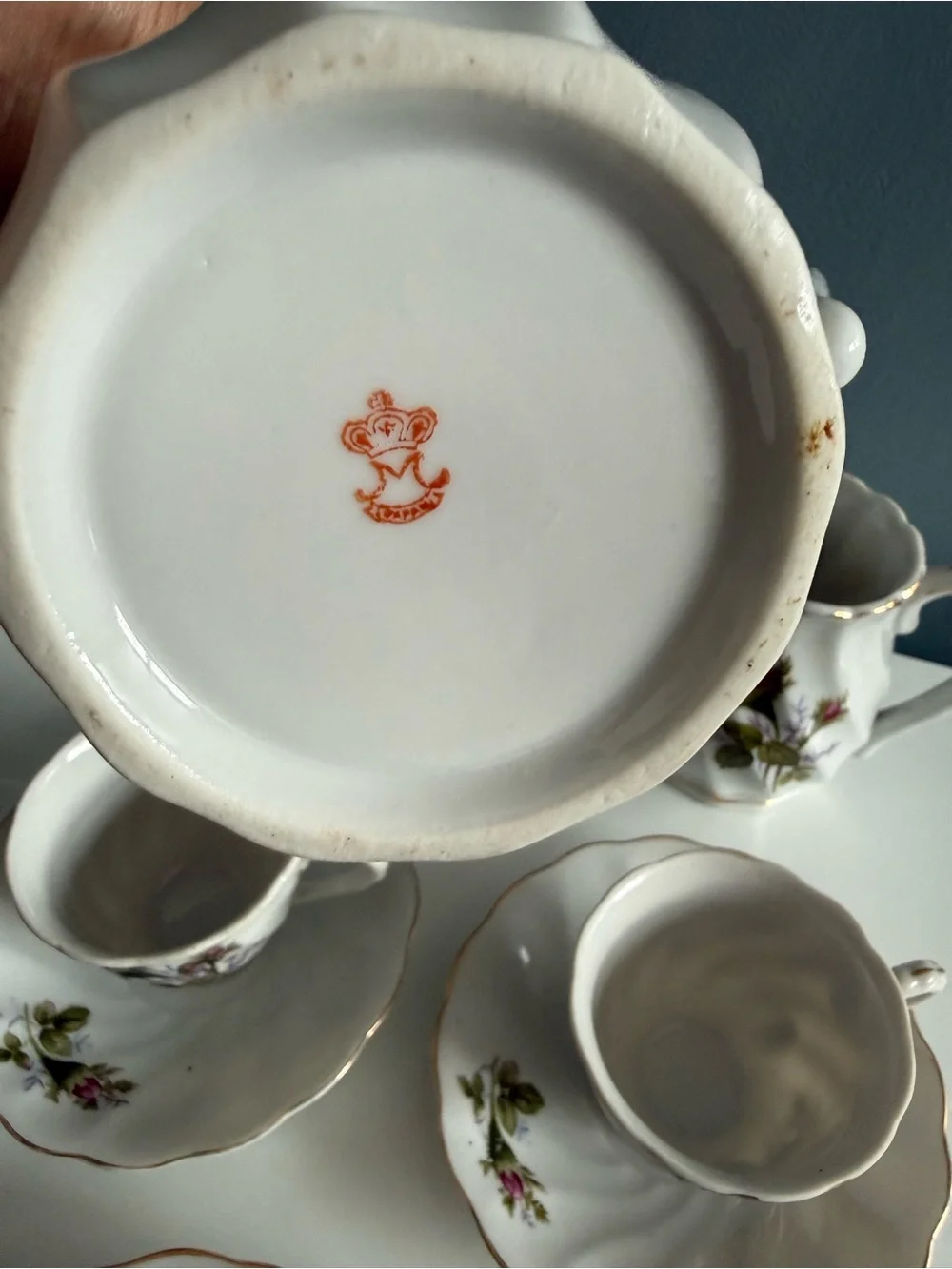 Vintage Moss Rose Tea Set 1930s-40s Tea Pot Sugar Creamer 6 Cups 5 Saucers
